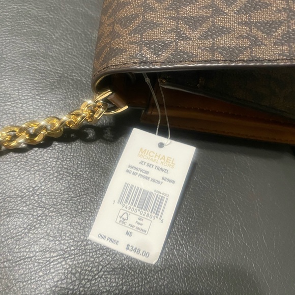 MK Wallet - Picture 5 of 5